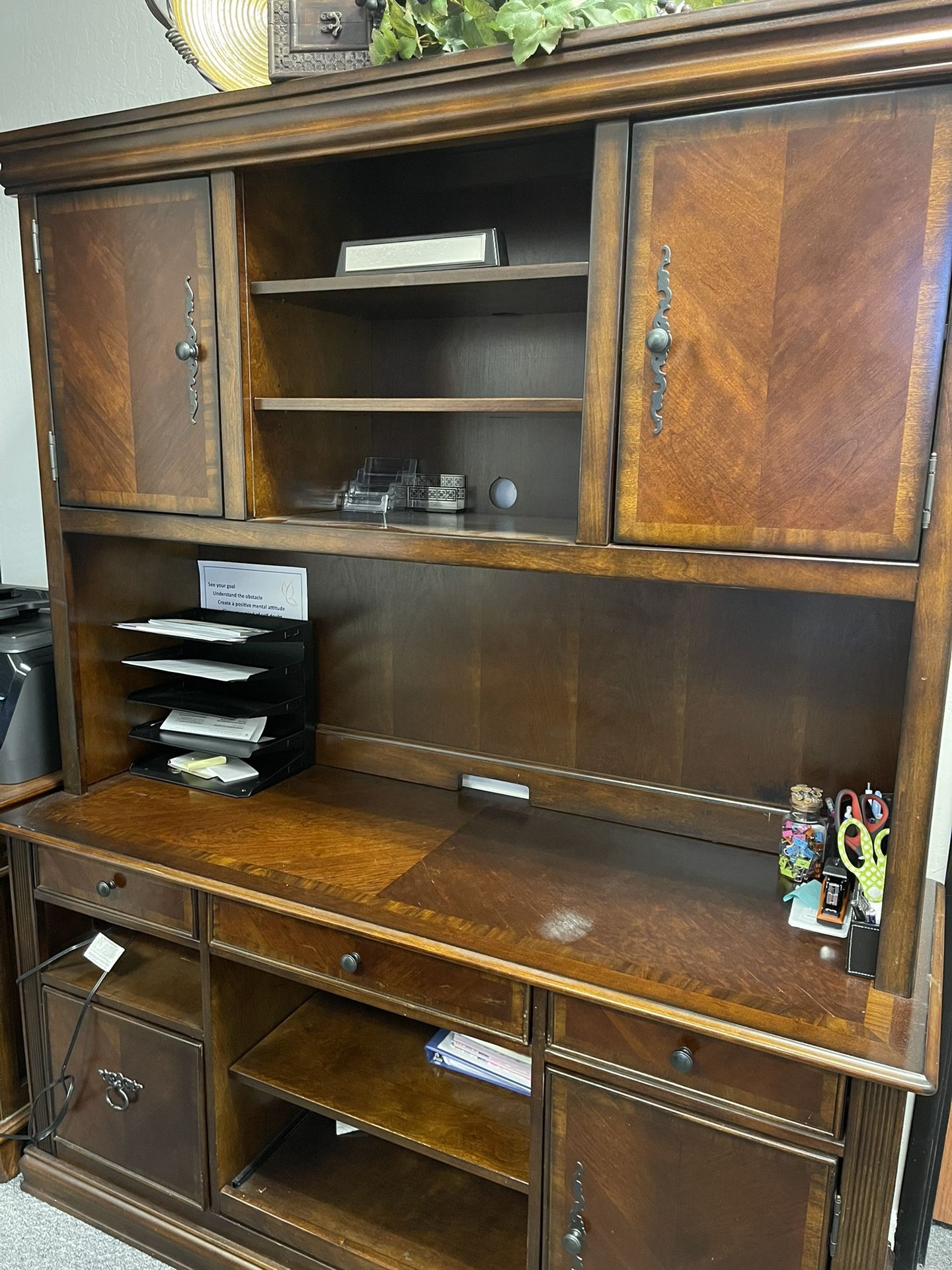 Executive Desk With Hutch