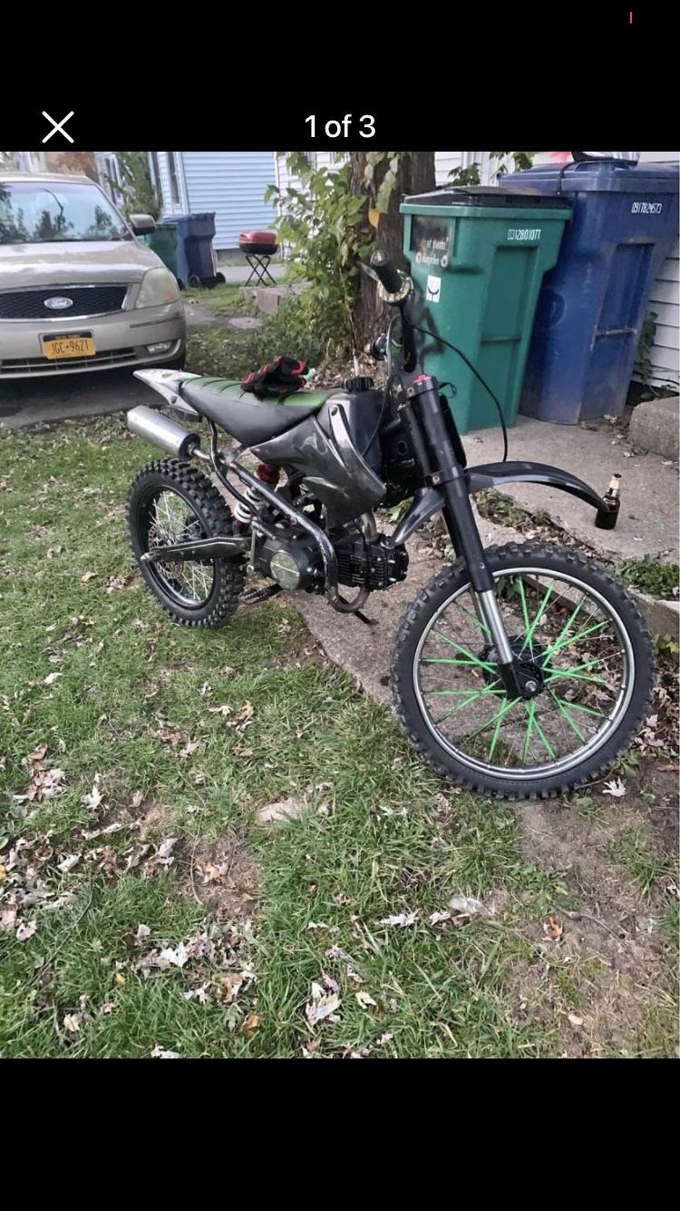 I’m Selling A Dirt bike 