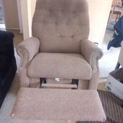 Recliner In Good Shape No Rips Or Tears Free