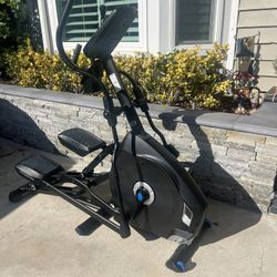 Elliptical Trainer 