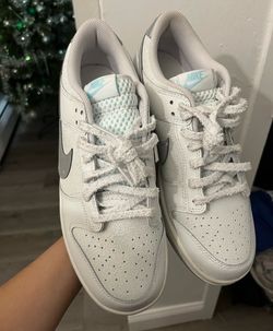Men sneakers