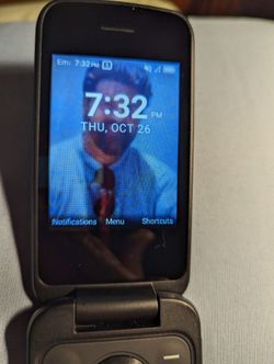 Almost New Flip Up  Unlock Cell Phone 