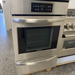 Frigidaire 24 Inch Gas Single Oven 