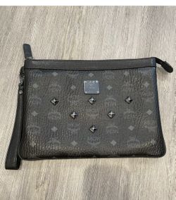 MCM VISETOS COGNAC MEDIUM SIZE CLUTCH POUCH WRISTLET BAG W/ Dust Cover Bag
