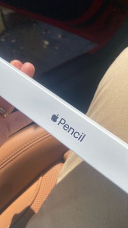 Apple Pencil in Box