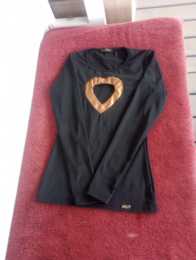 MY77 clothing long sleeve shirt size small for womens.