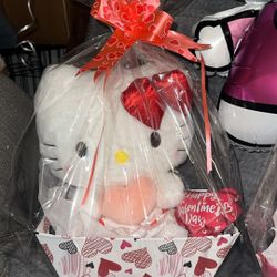 Hello Kitty Valentines Set