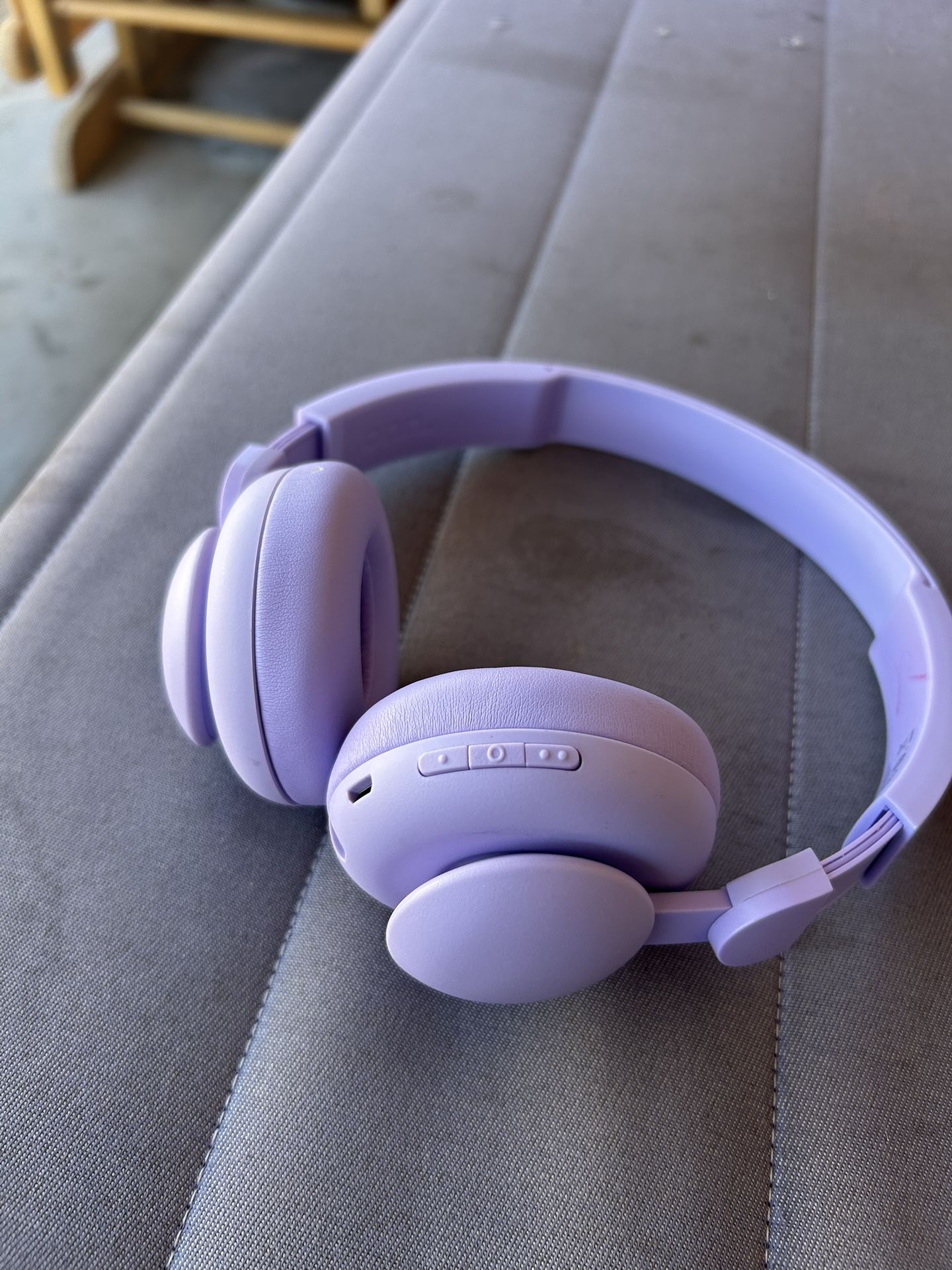 Bluetooth headphones