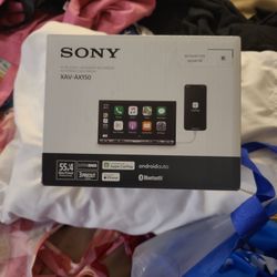Sony Indash Car Multimedia Reciever 