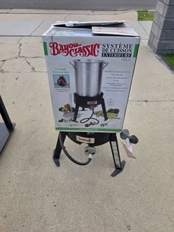 Bayou Classic 3066A Turkey Fryer Outdoor Cooking Kit