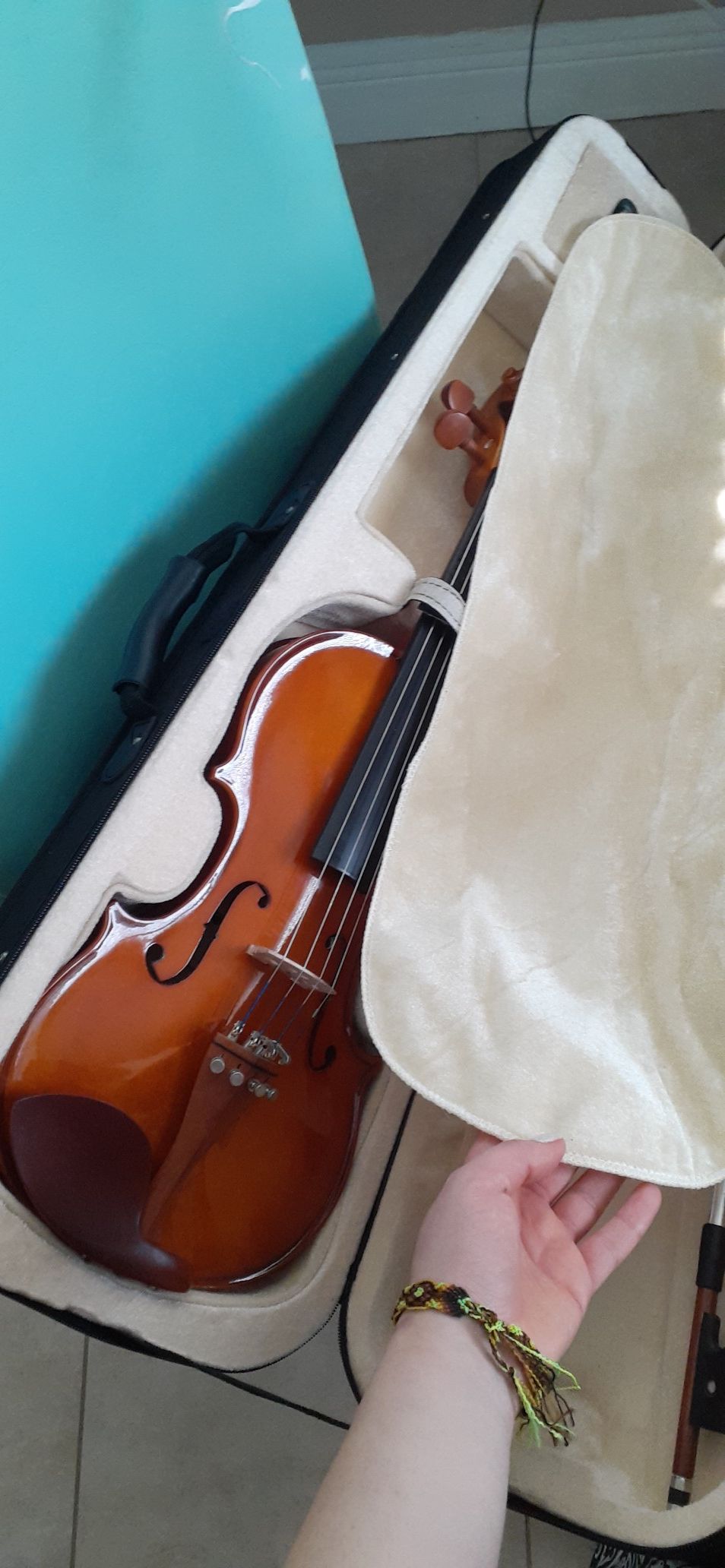 Cecilio 4/4 Violin, brand new