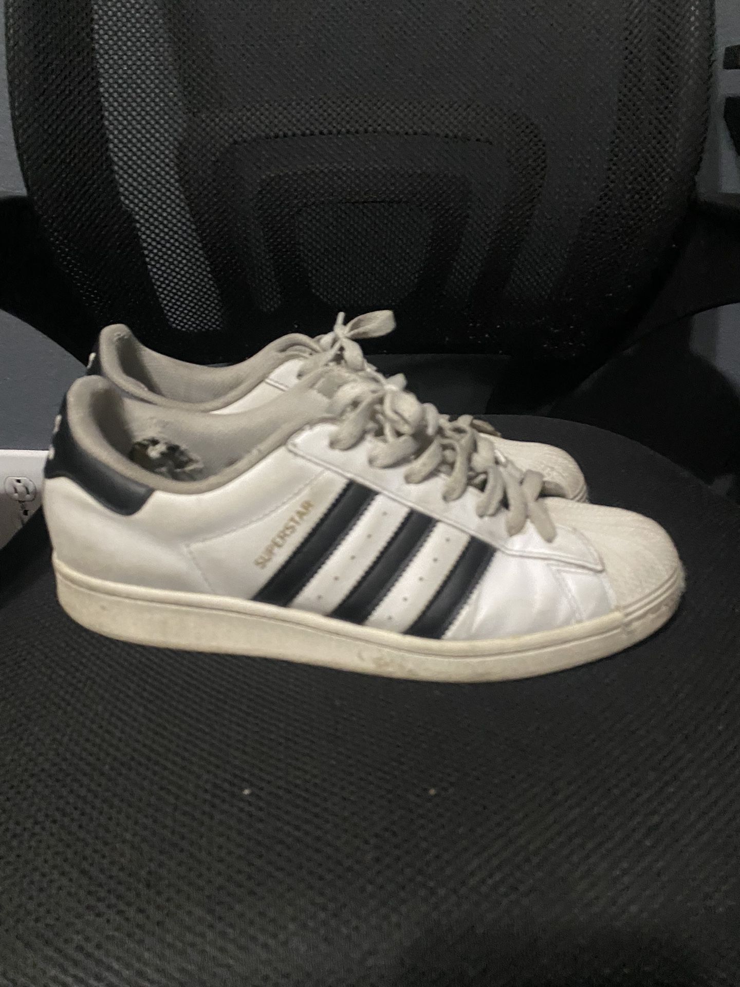 Adidas Superstar White (Size 9 Men’s)