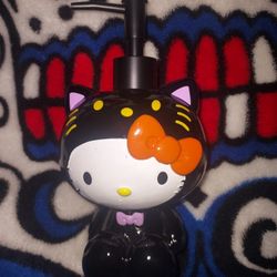 Hello Kitty Black Cat Soap Dispenser