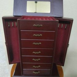 Cute Jewelry Chest 