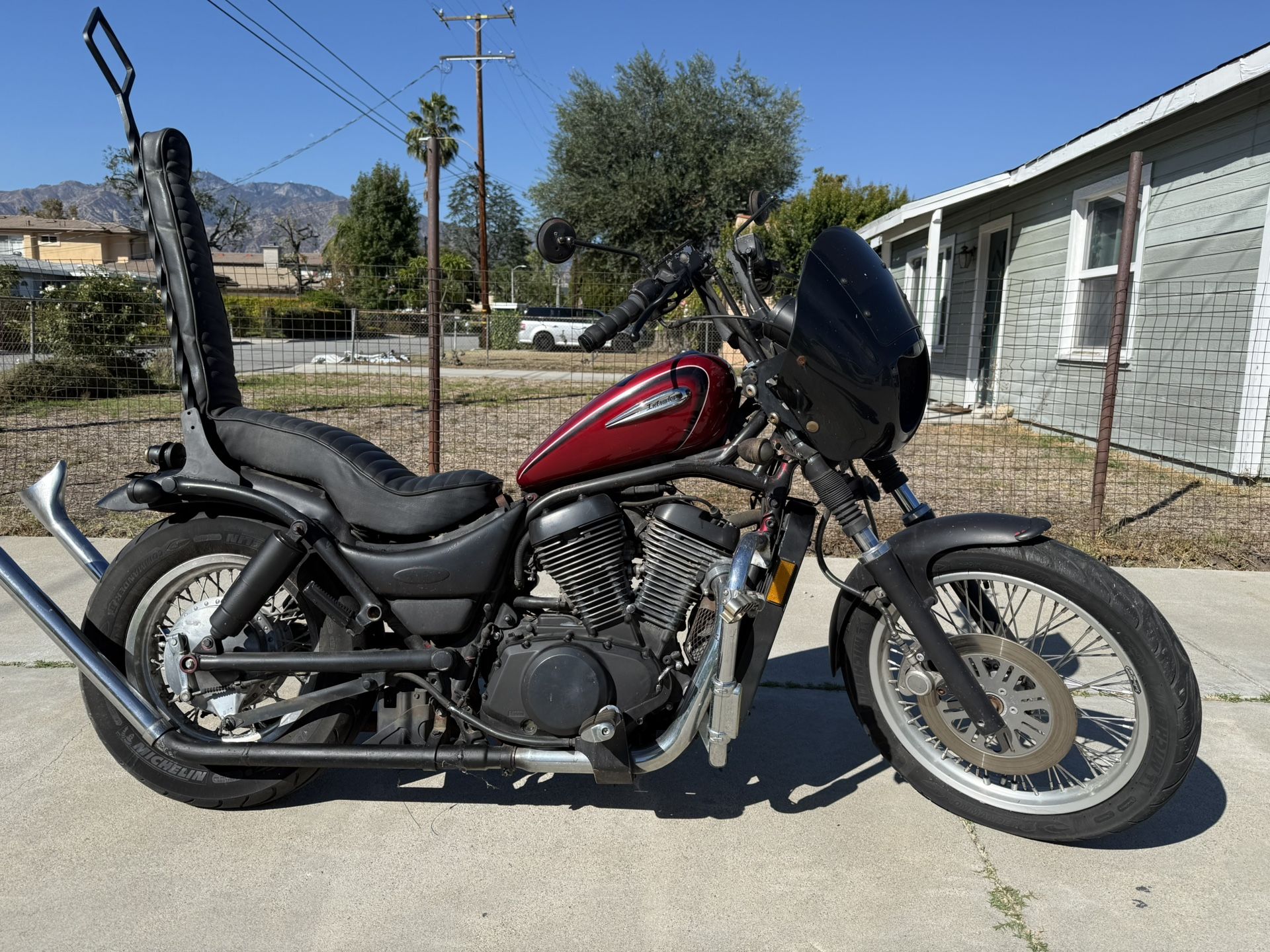 2001 Suzuki Intruder