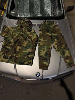 NEW USGI Gen 1 Gore-Tex Woodland Camo ECWCS Rain Suit Set - Tennier USA