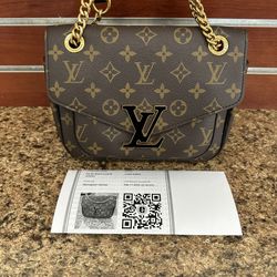 LOUIS VUITTON MONOGRAM PASSY 