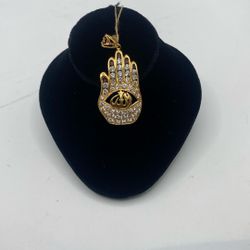 21 K YG Hand Pendant ‼️ MELTING ‼️