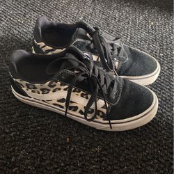 Women’s Vans Size 7.5