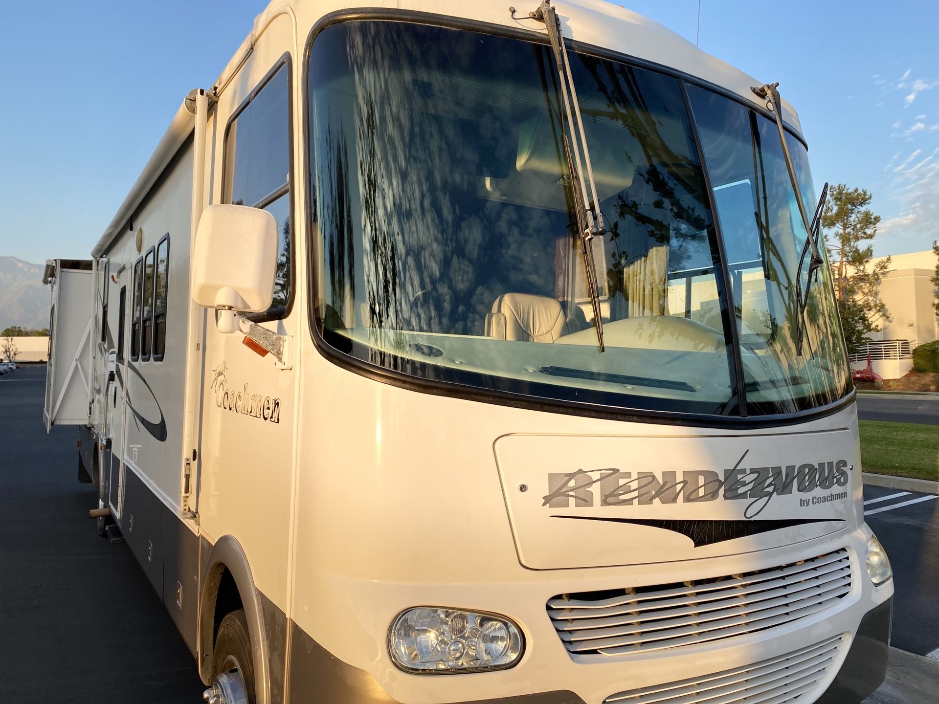 2003 Coachmen Rendezvous Class A Rv for Sale in Rancho Cucamonga, CA