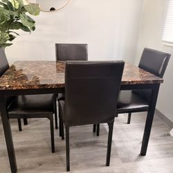 Dining Table Set