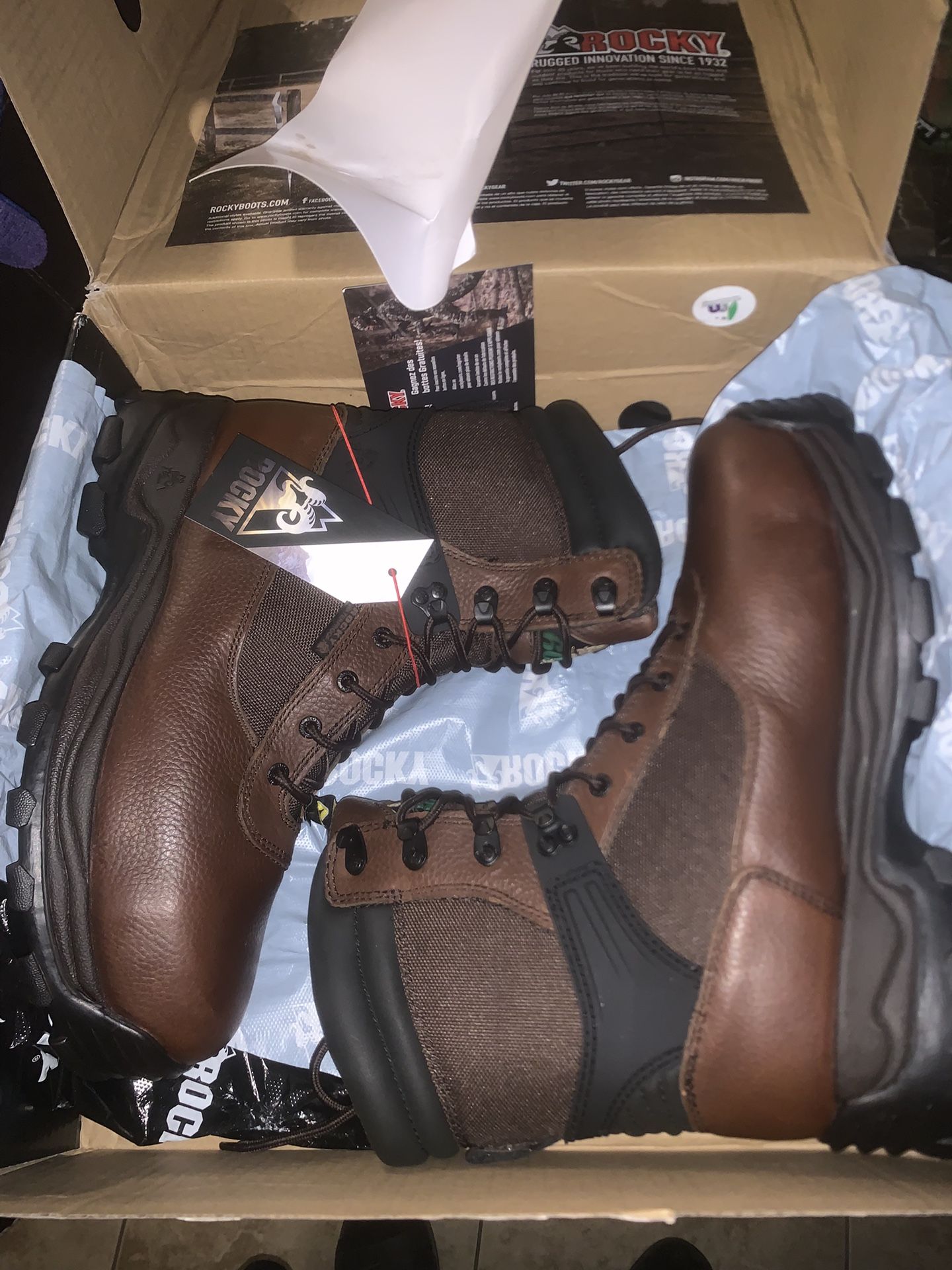 Rocky ,steel Toe,waterproof Work Boots.brand New.600 Grams Of Insulate.Stay Warm And Protected.size 11.5 D,price Is Firm