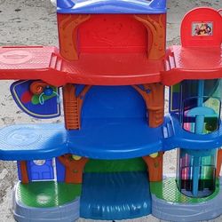 Toys,shoes,guitar hero Guitar, Peppa Pig Items,Pokémon And More $10 Each Picture!