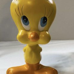 Very RARE Warner Bros 11 inch Tweety Bird 1997