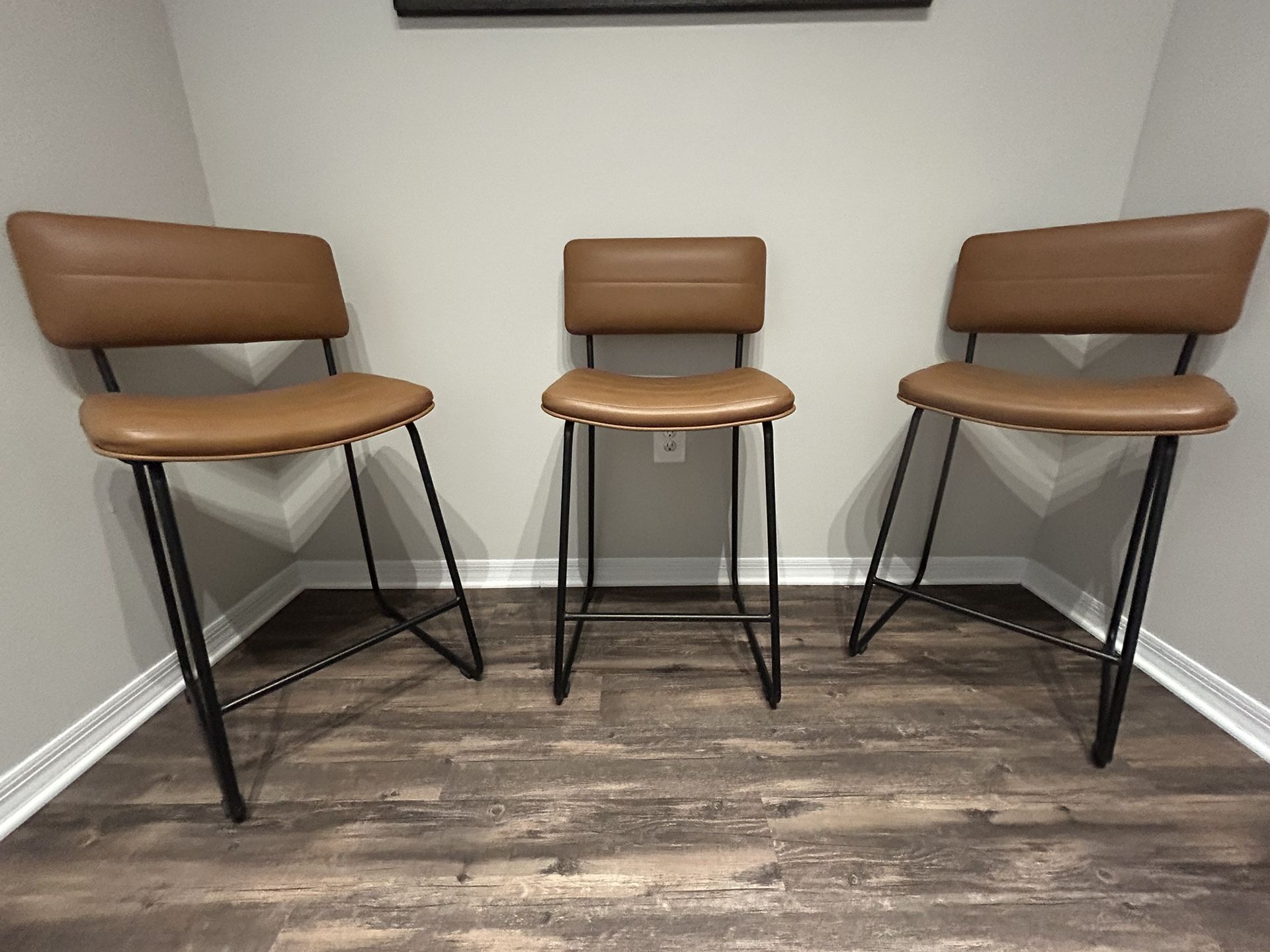 3 Bar Stools 