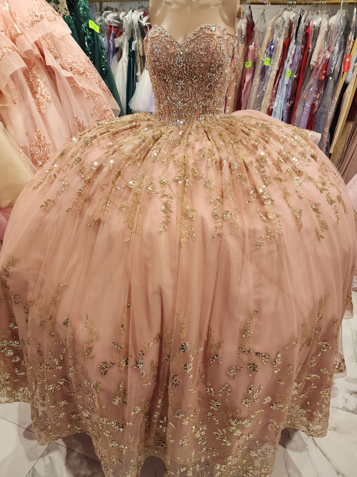 Vestido De Quinceañera NUEVO talla S