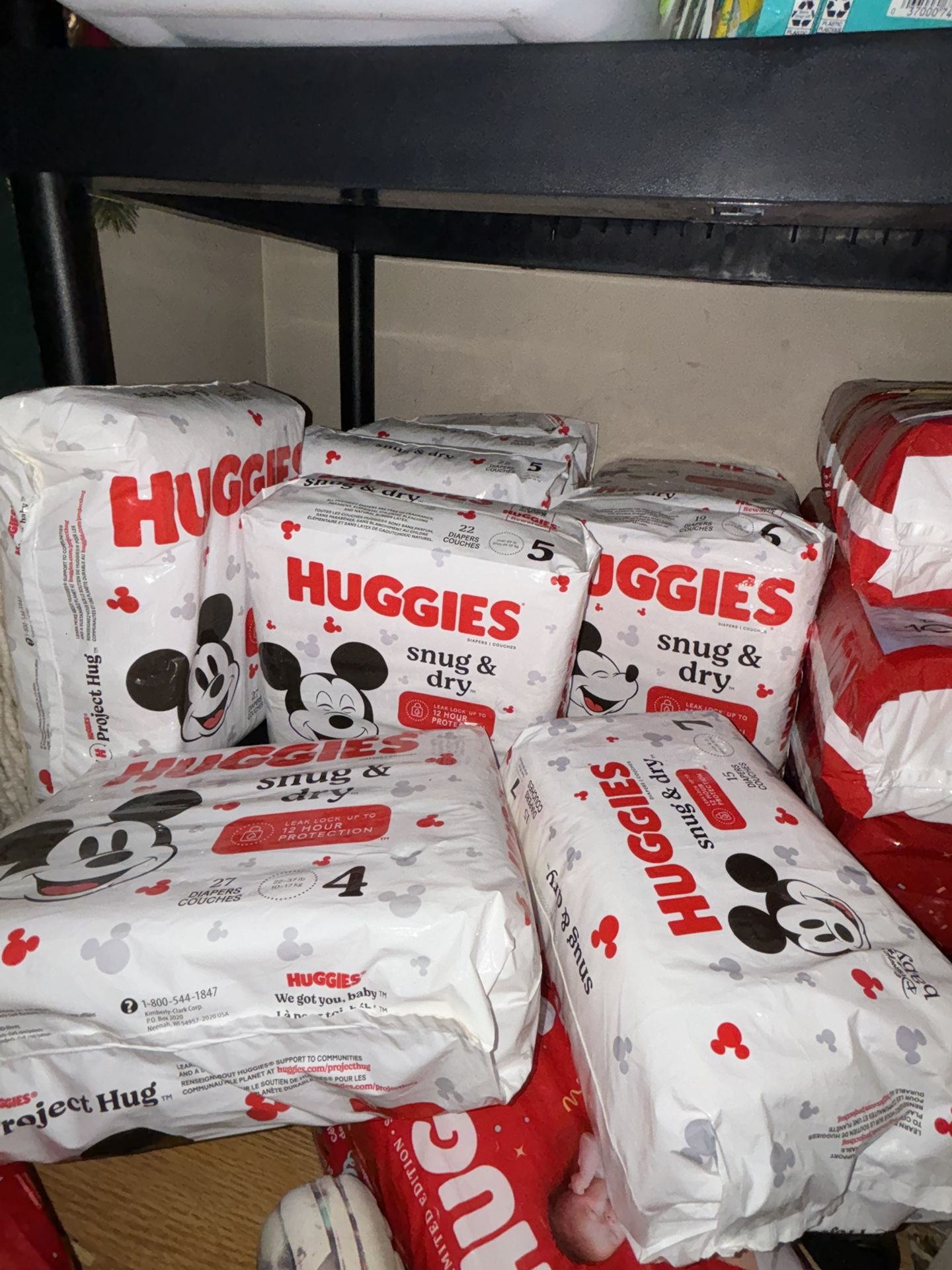 Huggies 