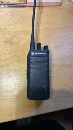 Walkie-talkie. Motorola Cp100d