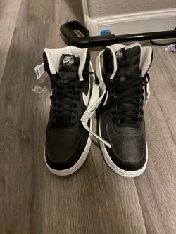 Nike Air Force 1 High '07 - Black / White