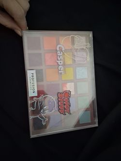 Eyeshadow pallets
