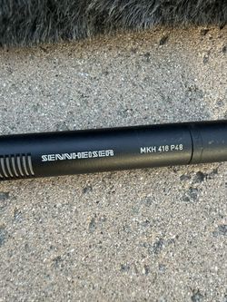 sennheiser mkh 416 P48 With Windscreen And Pole