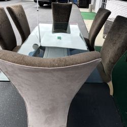 Glass Tables And Chairs 