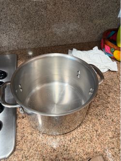 Stainless steel stock pot