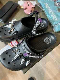Crocs Black Panther 