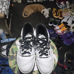 Mens Size 10.5 Women's Size 12- New Balance 550 Oreo - BB550HA1 Like New Condition 