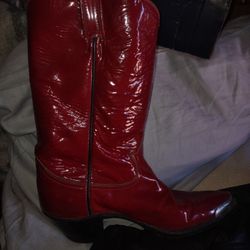 9.5 Tony Lamas Boot 