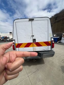 A.R.E. Commercial Aluminum Truck Cap