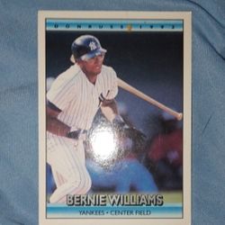 92 Bernie Williams Error Card Rare