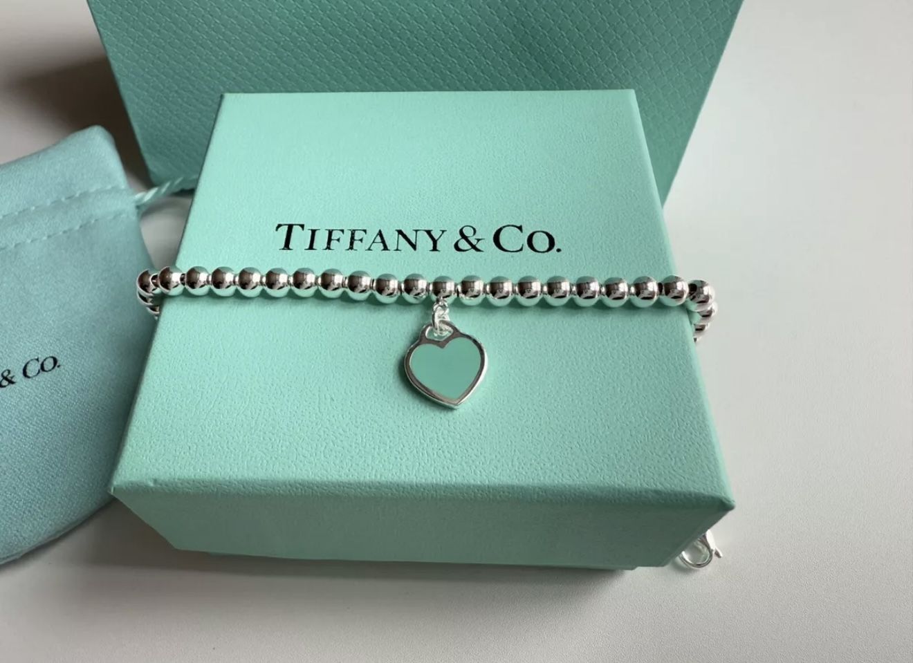 Tiffany & Co. Please Return to Tiffany Blue Heart Tag Beaded Bracelet