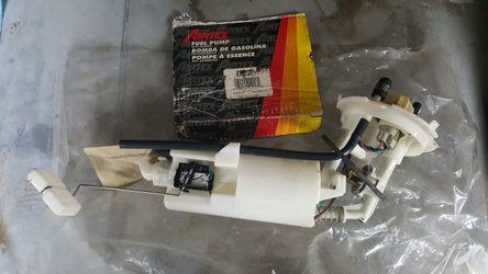 Fuel pump Dodge Neon