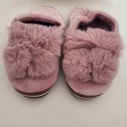 $2 Brand New Kids Slippers Size 11.5-12 (2 Available) for Sale in
