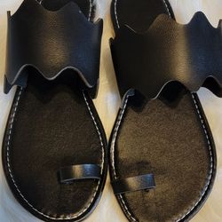 Black Sandals 