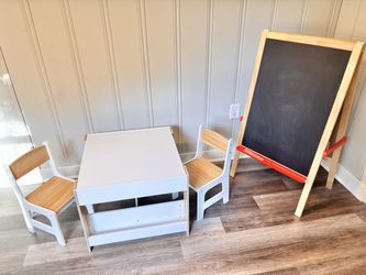 Kids Art Table & 2 Chairs + IKEA Easel | Chalkboard, Whiteboard & Storage