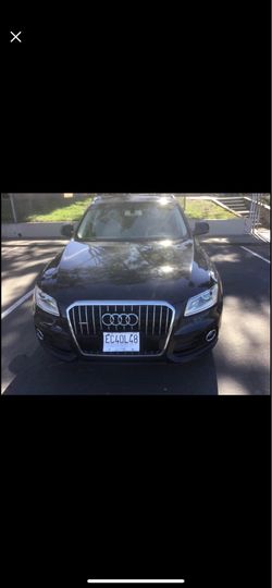 2015 Audi Q5 Premium +2.0 T