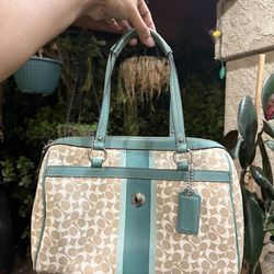 👜 Authentic Coach Y2K Signature Satchel – Teal Trim – Great Condition (Minor Wear)