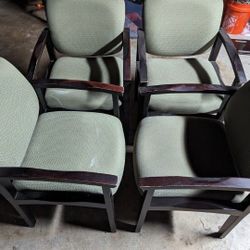 Office Chairs 
